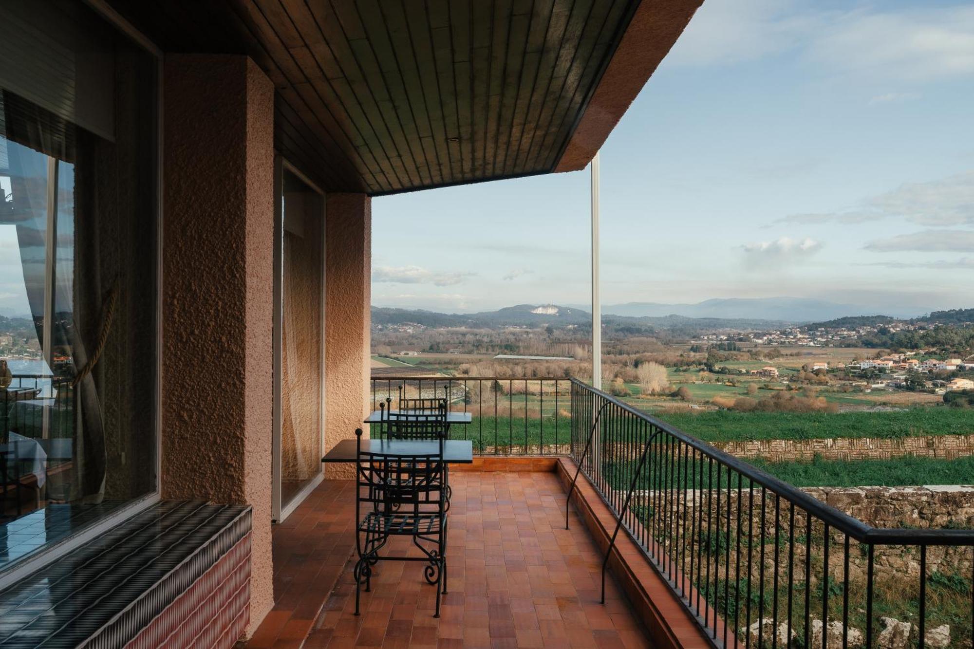 Pousada De Valenca Hotel Exterior photo